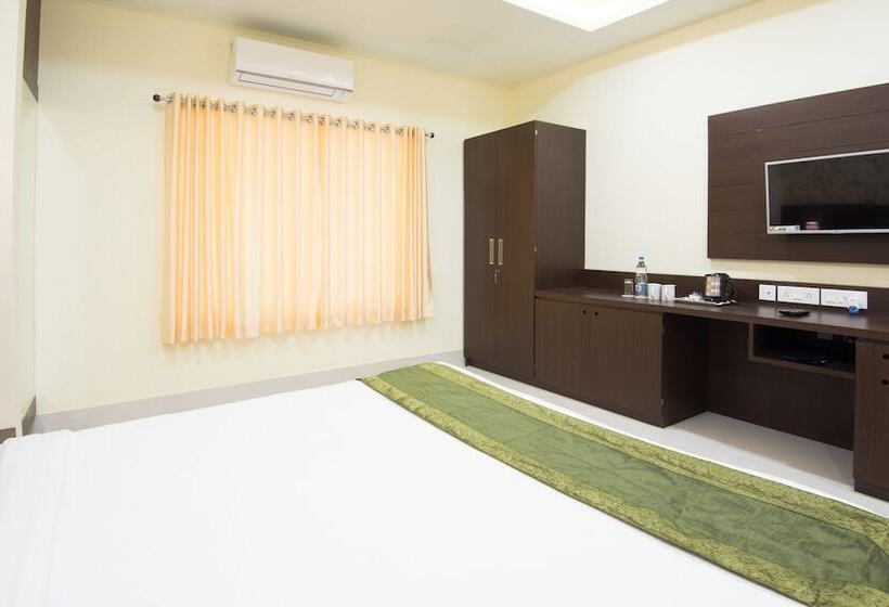 Номер Deluxe, Treebo King S Court Chandrasekharpur