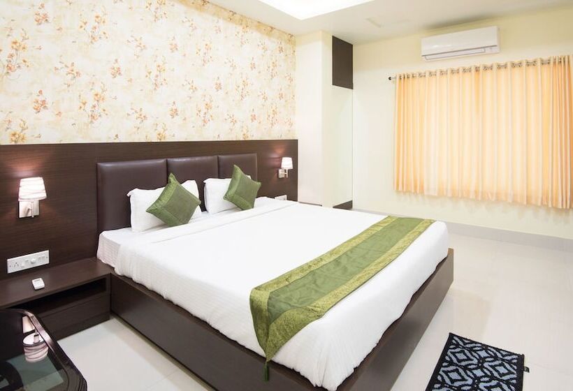 豪华房间, Treebo King S Court Chandrasekharpur