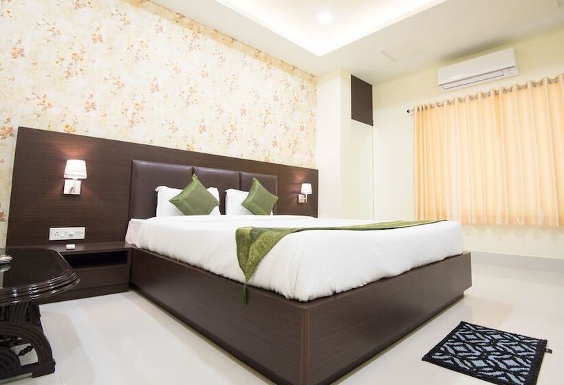 Номер Deluxe, Treebo King S Court Chandrasekharpur