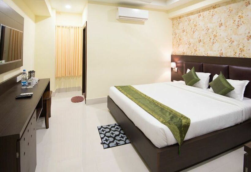 Номер Стандарт, Treebo King S Court Chandrasekharpur