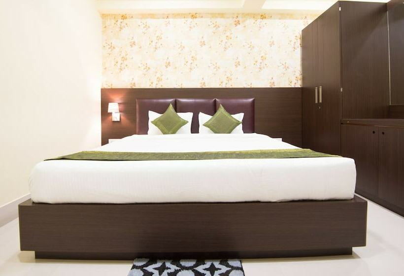 Номер Стандарт, Treebo King S Court Chandrasekharpur