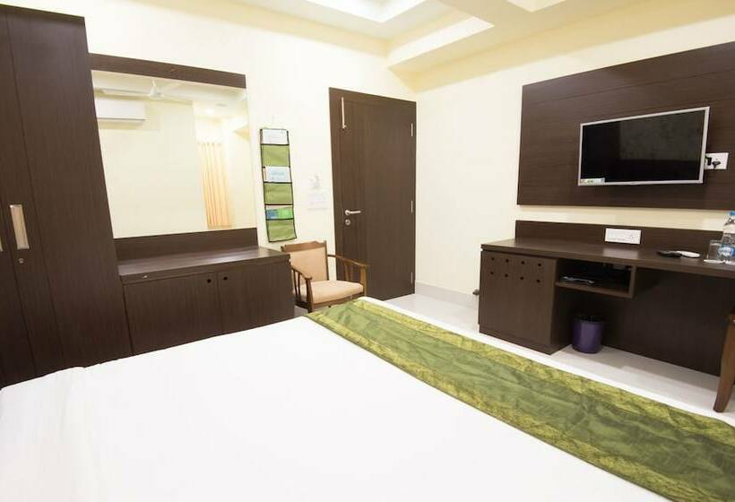 Номер Стандарт, Treebo King S Court Chandrasekharpur