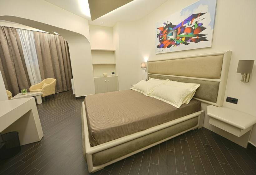 디럭스 룸, Petit Hotel Elita