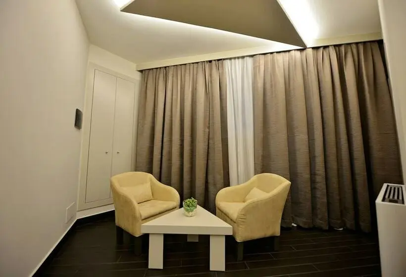 اتاق لوکس, Petit Hotel Elita