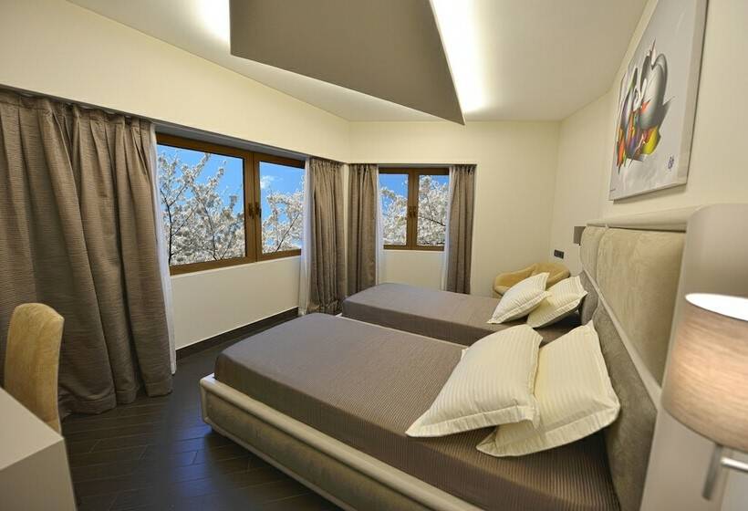 디럭스 룸, Petit Hotel Elita