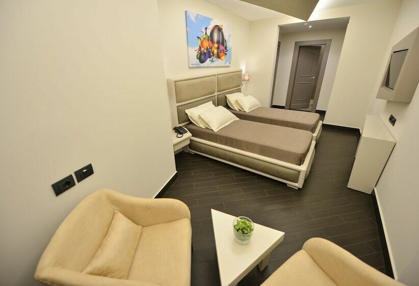 디럭스 룸, Petit Hotel Elita