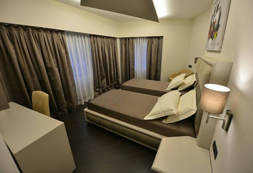 디럭스 룸, Petit Hotel Elita