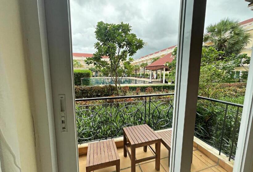 غرفة قياسية سرير كينج, Sokha Palace Siem Reap