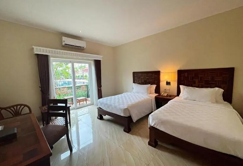 プールビュースタンダードルーム, Sokha Palace Siem Reap