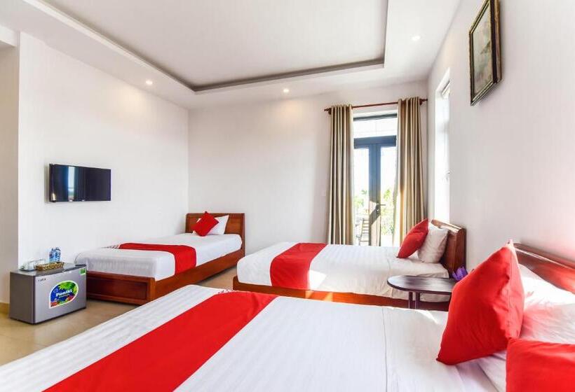 اتاق لوکس خانوادگی, Suburban Villa