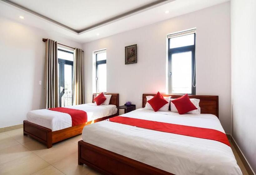 اتاق لوکس خانوادگی, Suburban Villa