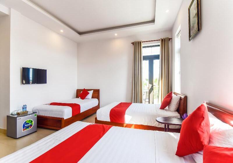 اتاق لوکس خانوادگی, Suburban Villa