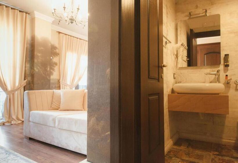 带大床的豪华间, Boutique Vila 8
