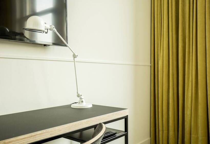 חדר סטנדרט עם מיטת קינג, Conscious Hotel Westerpark