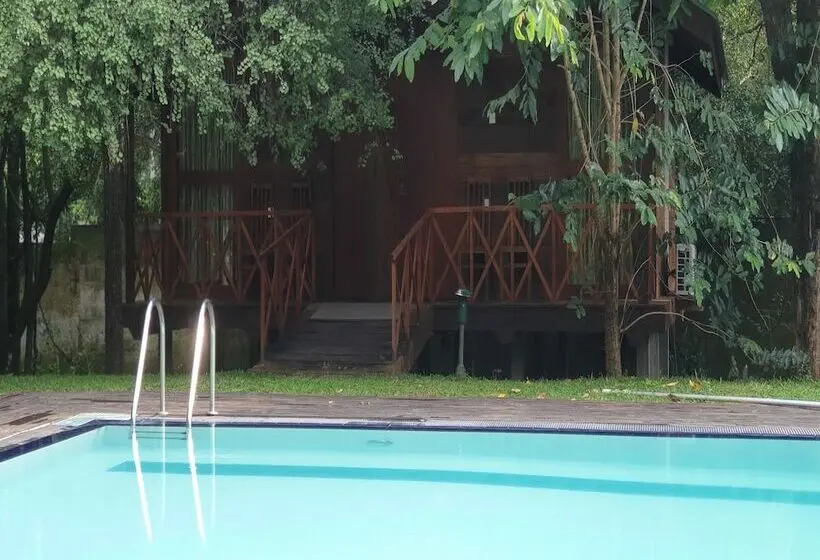 シャレー・デラックス1寝室, Eighth Wonder Resort