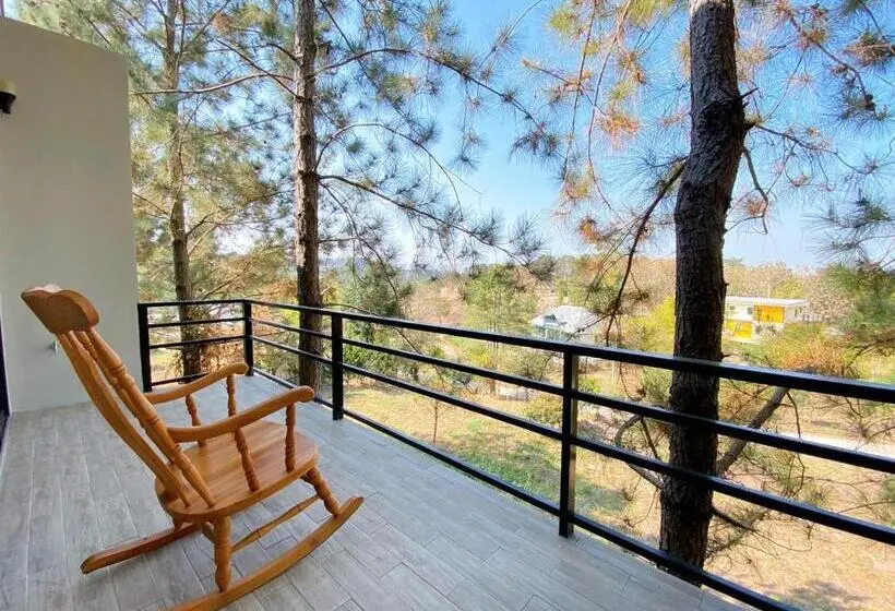 バルコニー付きデラックスルーム, Krin Resort