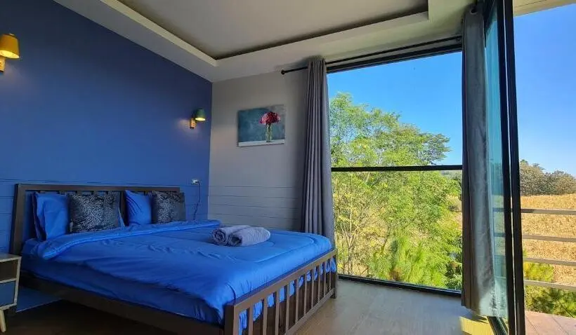 山の見えるスーペリアルーム, Krin Resort