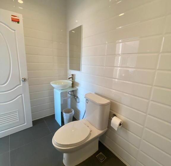 سوئیت با بالکن, Krin Resort