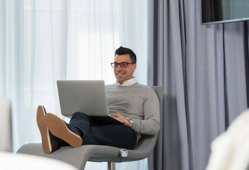 スーペリアースイート, Novotel Charleroi Centre