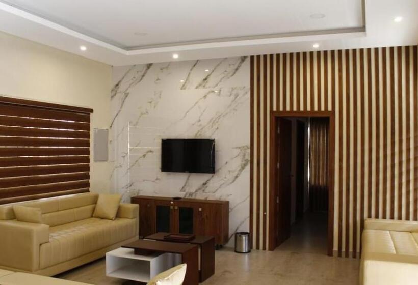 ویلای یک اتاق خوابه با استخر شنا, Elixir Hills Suites Resort And Spa