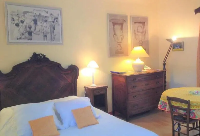 Suite with Terrace, B&b With Charm, Quiet, Kitchen, Sw Pool