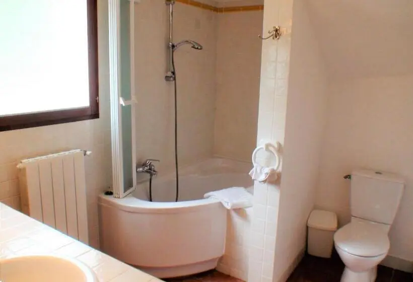 Suite with Terrace, B&b With Charm, Quiet, Kitchen, Sw Pool