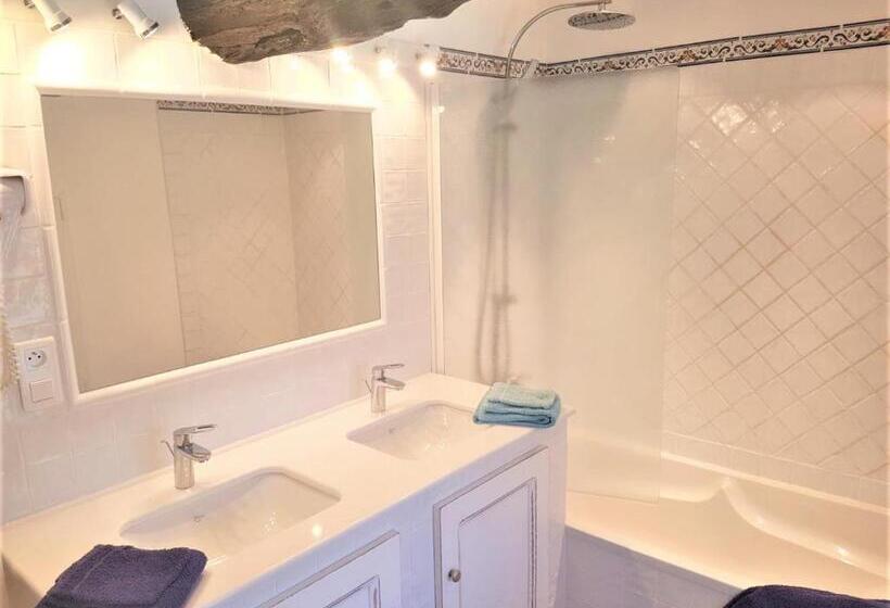 스탠다드 발코니 룸, B&b With Charm, Quiet, Kitchen, Sw Pool