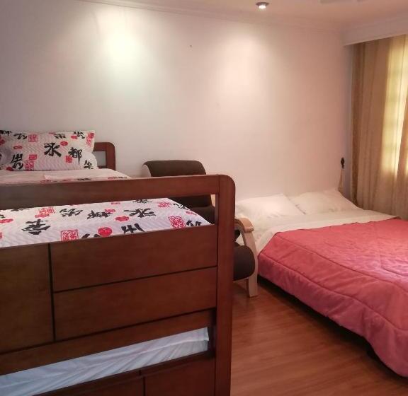 اتاق سوپریور چهار تخته, D Lujo