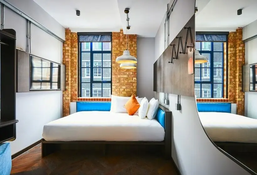 Standard Room, New Road