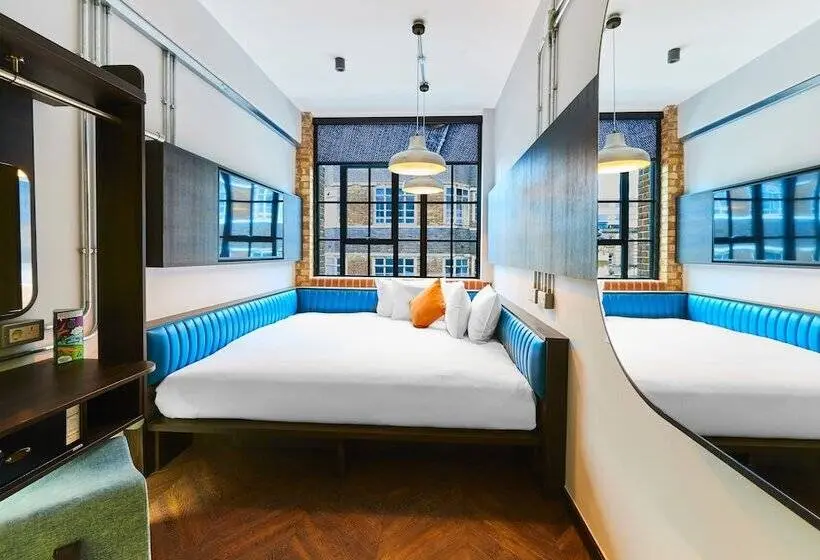 Standard Room, New Road