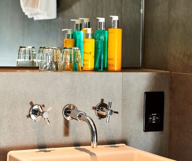 Номер Стандарт с Гидромассажем, New Road