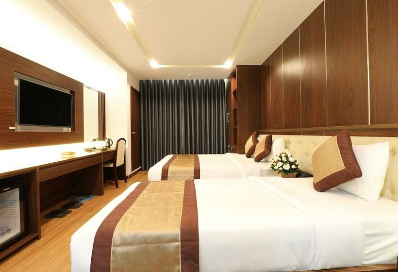 اتاق خانوادگی, Prague