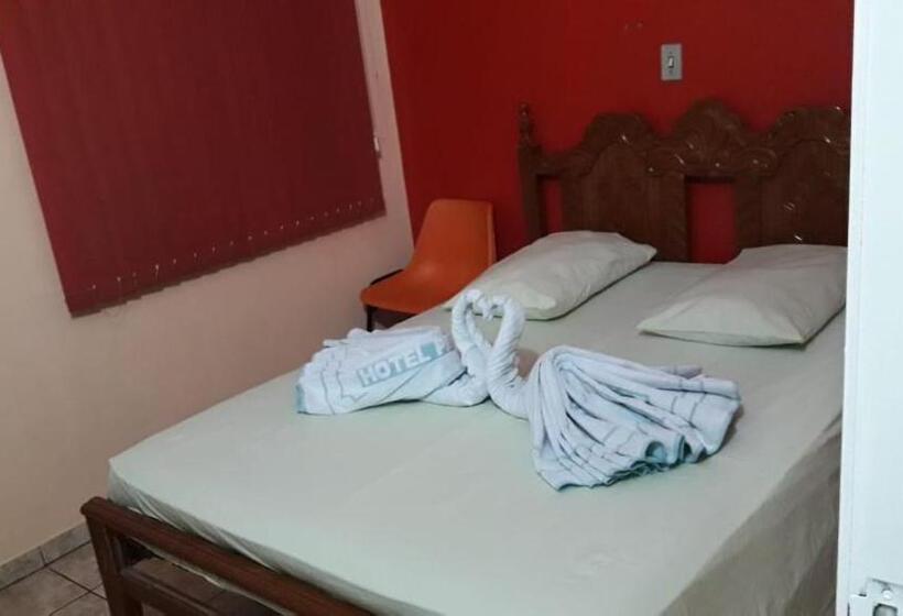 スタンダード4人部屋, Principe