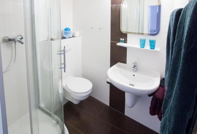 غرفة قياسية, Zur Alten Börse