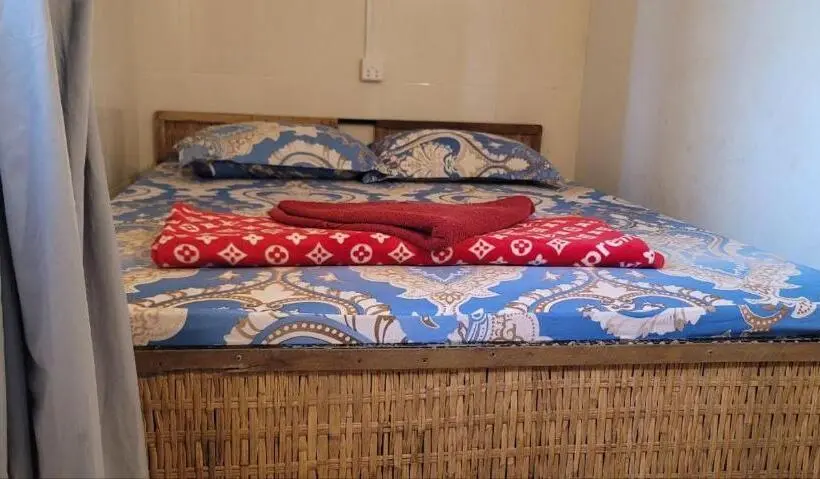 اتاق استاندارد با سرویس بهداشتی مشترک, Park Inn Boutique And Hostel