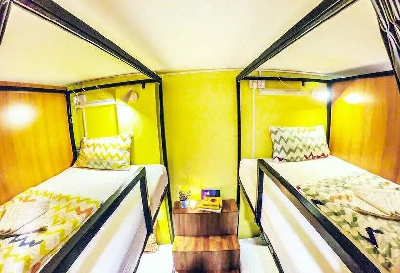 تختخواب در اتاق مشترک, Zzz Hostel   Don Mueang Airport