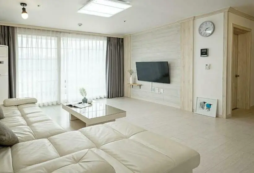 プレミアムスイート, Home Fourest Resort Geoje