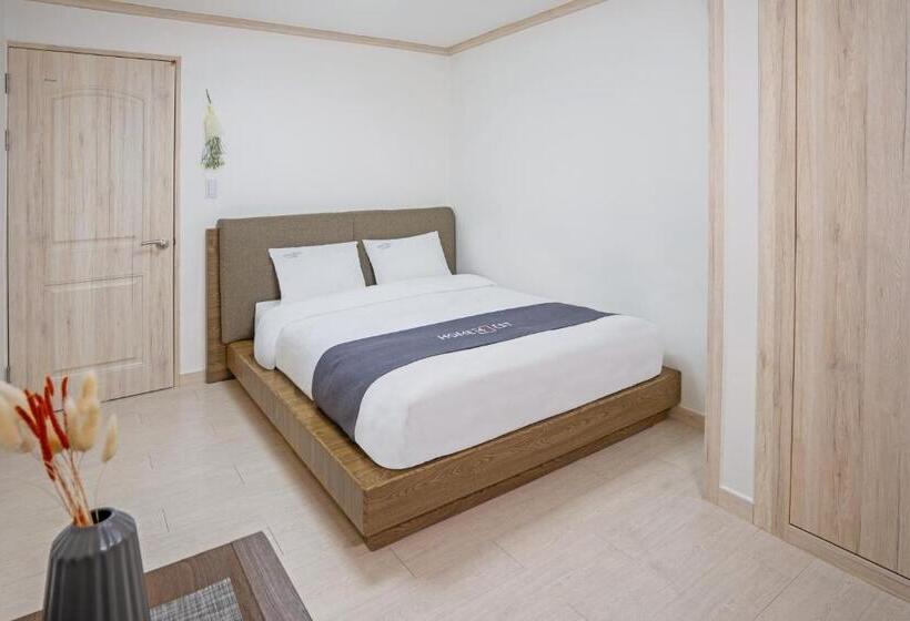 جناح بريميوم, Home Fourest Resort Geoje