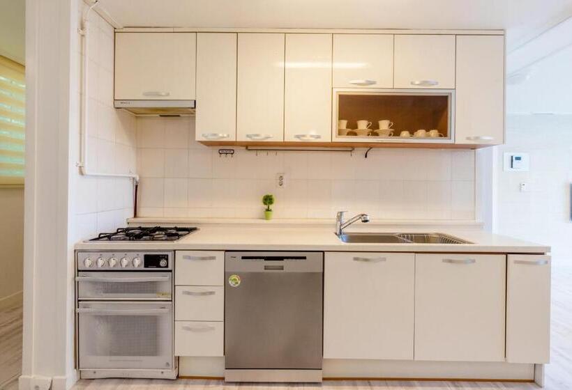 جناح بريميوم, Home Fourest Resort Geoje