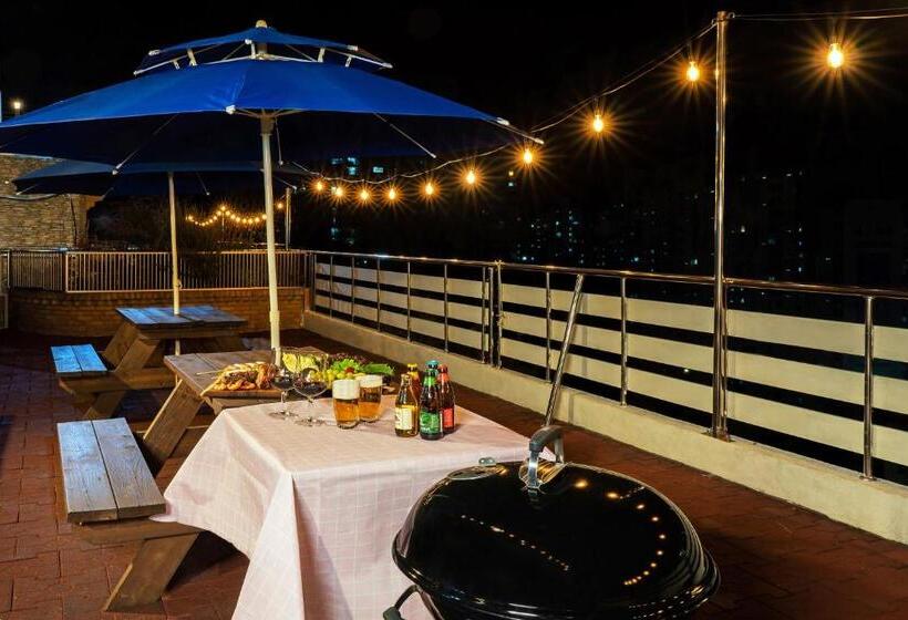 جناح مزود بتراس, Home Fourest Resort Geoje