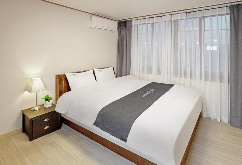 جناح مزود بتراس, Home Fourest Resort Geoje