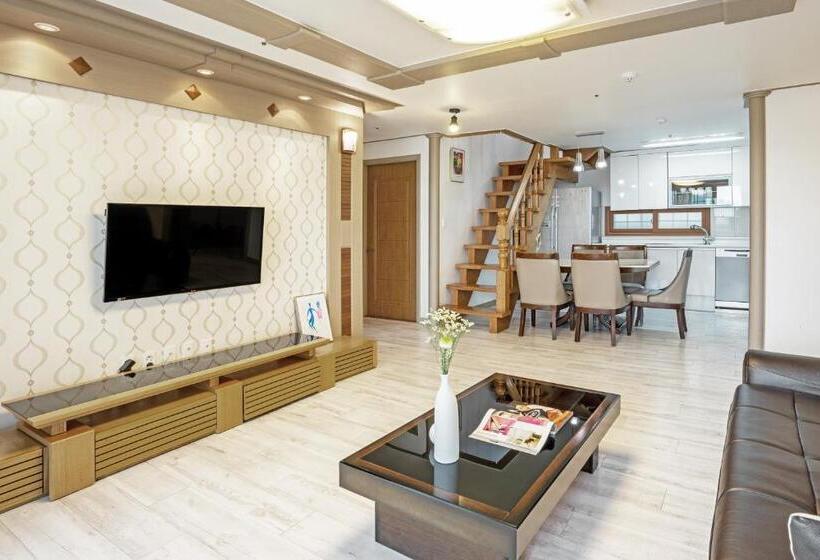 جناح دوبلكس, Home Fourest Resort Geoje