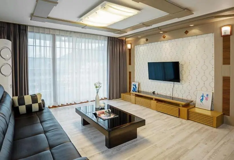 メゾネットスイート, Home Fourest Resort Geoje