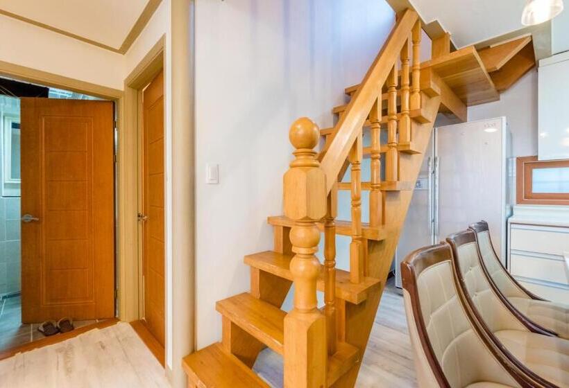 جناح دوبلكس, Home Fourest Resort Geoje