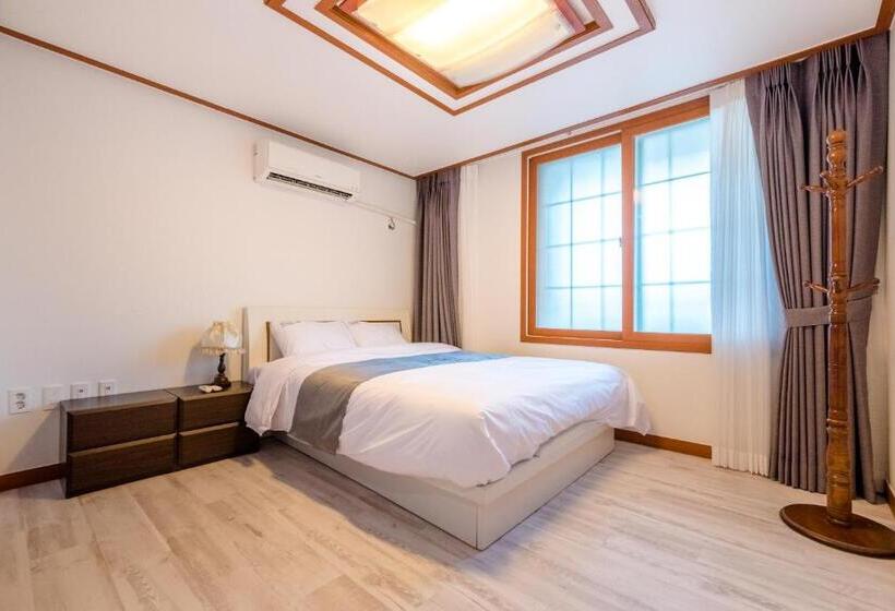 جناح دوبلكس, Home Fourest Resort Geoje