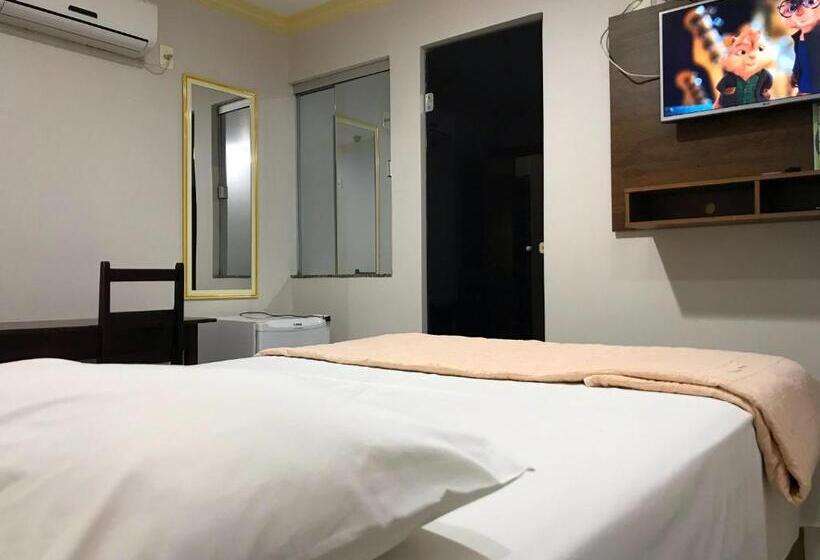 غرفة قياسية, Aki