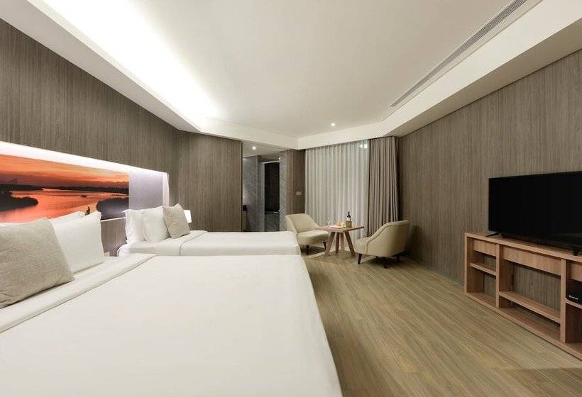 اتاق لوکس سه تخته, Cuncyue Hot Spring Resort