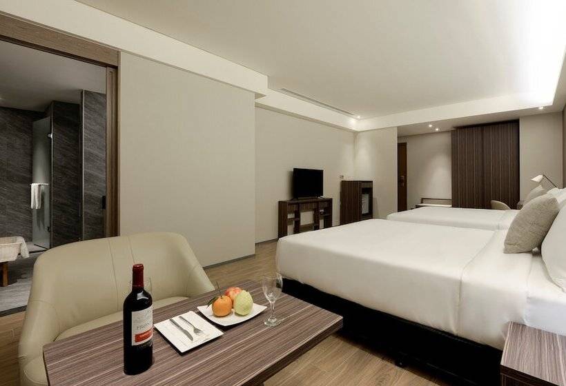 اتاق خانوادگی, Cuncyue Hot Spring Resort