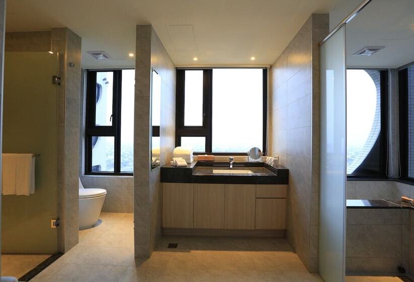 اتاق استاندارد با 2 تخت دوبل, Cuncyue Hot Spring Resort