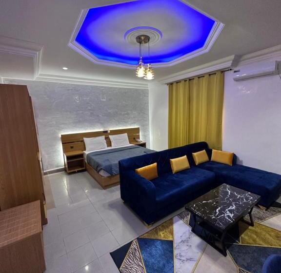 سوییت, De L Aeroport